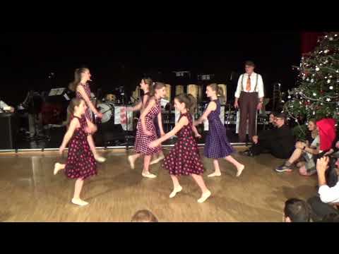 Christmas Party 2017 - Step Show Janine Crew