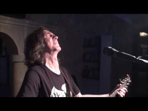 Costa Unplugged No. 447 (cover)"Stormy Weather" Leo Sayer. Filmed & edited by:Chris VM