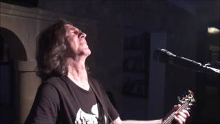 Costa Unplugged No. 447 (cover)&quot;Stormy Weather&quot; Leo Sayer. Filmed &amp; edited by:Chris VM