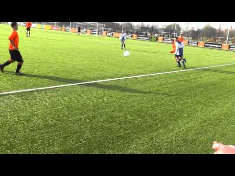 20 nov 2011 VV De Meern B1 - Elinkwijk B2 com 1-0 prima aanvalsopzet