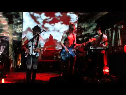 nihiling - The world ends with me (Live at Freakquenzy Records Roundup 2013)