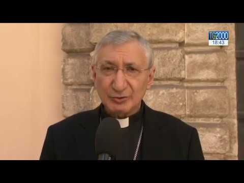 L'arcivescovo di Taranto: «Gli esuberi contro la dignità dei lavoratori»