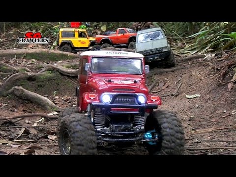 RC Trucks RC4WD Trail finder 2 hilux Axial scx10 Jeep Defender RC Land Cruiser offroad adventures