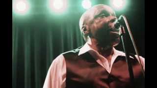 Sonny Knight & The Lakers "Hey Girl" Live