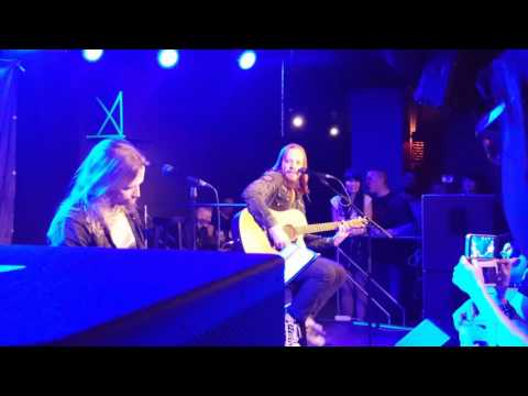 Kotipelto & Liimatainen - Million Light Years Away