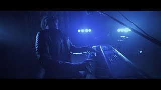 Memoremains - Pounding Heart онлайн