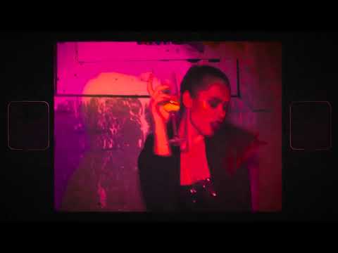 DAYDRNKRZ - XOXO (Official Music Video)