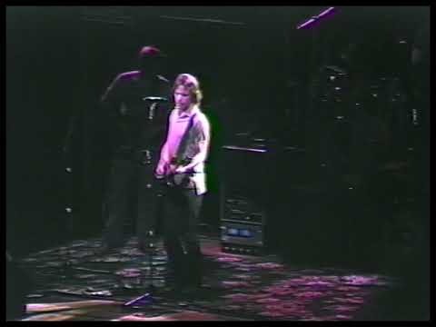 Grateful Dead War Memorial Auditorium, Rochester, NY 11/7/85 Complete Show