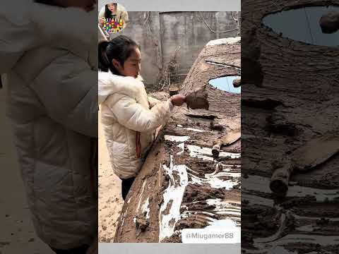 Sao con lại đắp đất lên xe bố
