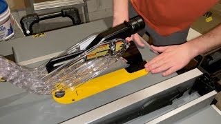 How to remove table saw guard