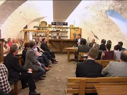 Kultusministerin Brunhild Kurth beim Wildenfelser Gespräch