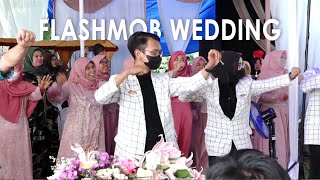 Download lagu FLASMOB WEDDING X TIKTOK | dance wedding tiktok mp3