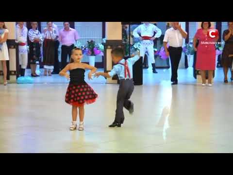 awesome dance by two kids amazing ||bhannele k k bhanchan