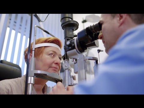 Alterssichtigkeit durch Linsenaustausch behandeln