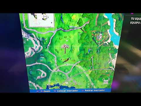 El Forbyte entre una furgoneta de reinicio un campamento pirata y un autobús estrellado