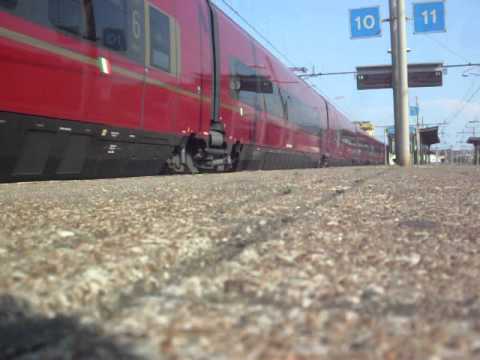 ES* 9908 Napoli - Milano