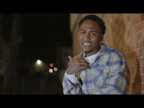 Dollaz - Straight out the projects / 3 years later (Official Music Video)