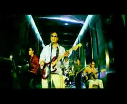 THE SOUNDERS = Nkauj Xwb Tiam no