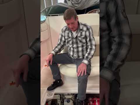 Volvo Penta 5.7 mit LED-Trimmklappen? Das gibt's nur hier! | Bootsdoktor