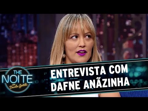 , title : 'The Noite (30/03/16) - Entrevista com Dafne Anãzinha'