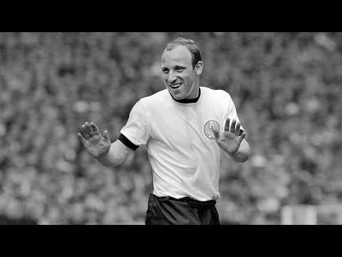 Uwe Seeler [Best Skills & Goals]