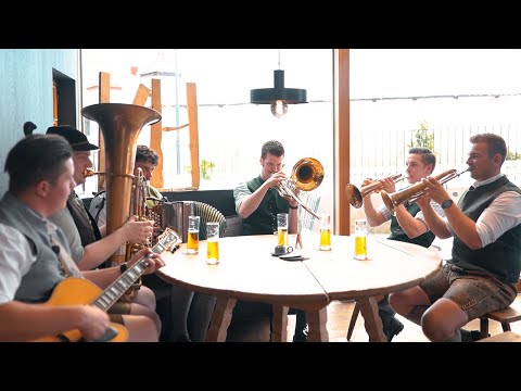 Grazer Jubiläumspolka - Tanzlmusi Karl Heinz - Volksmusik - DAXN