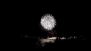 preview picture of video 'Fireworks on the Quay Poole 22-08-2013'