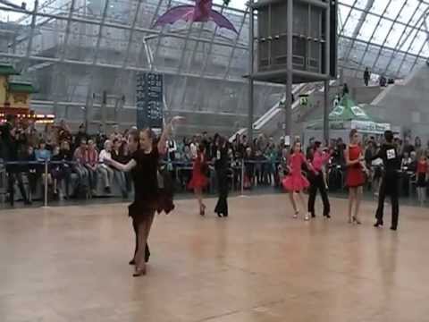 Fabian Glatz und Nikola Matthies-Schubert. Junior ID. Chachacha. Leipzig 17.02.2013