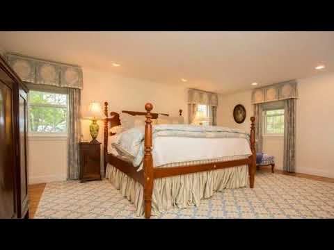 94 Summer St, Weston, MA - Listed by Carole DeJong