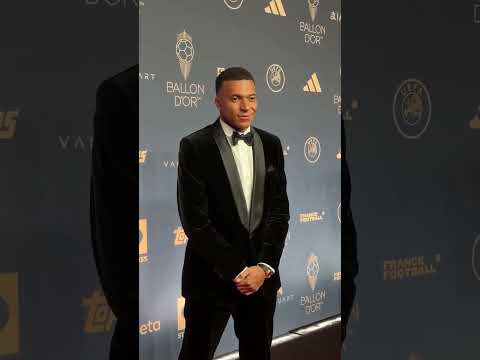 😮💥 Kylian Mbappé on the red carpet #ballondor #mbappe #kylianmbappe