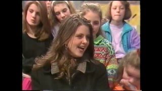 Maria McKee Interview - UK Children's Programme