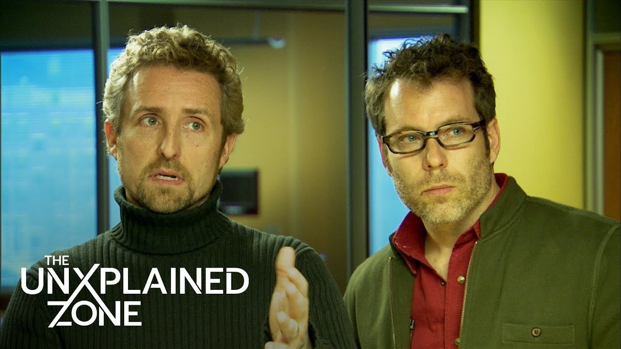 RARE UFO Sighting in California | UFO Hunters | The UnXplained Zone