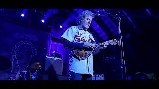 Download lagu Sam Bush - Sailin' Shoes / Crossroads / Sailin' Shoes mp3