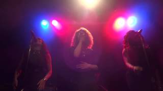 Jess Glynne - It Ain&#39;t Right (live)