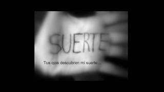 Afuera la lluvia (Buitres).