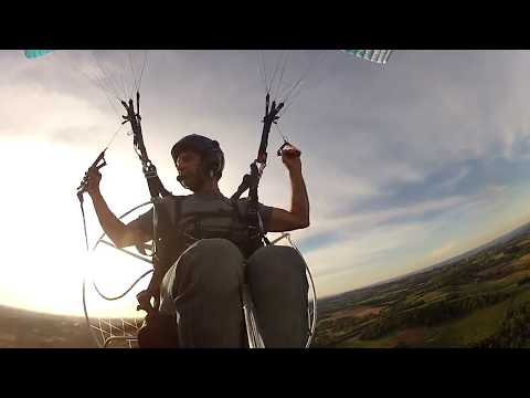 VOO DE PARAMOTOR
