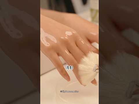 손 모델의 핸드 케어 루틴