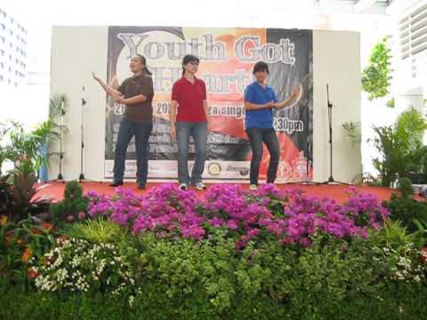 Song Signing by Signifique - Everybody In Love