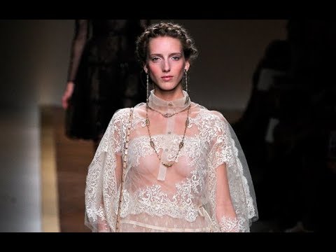 VALENTINO Spring Summer 2012 Paris - Fashion Channel