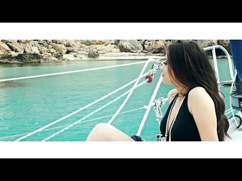 CHANEL - BOULEVARD DE SUEÑOS ROTOS (PROD. TRIGGER TRACKS)