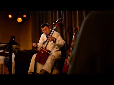 Ten Thousand Galloping Horses - Hosoo & Transmongolia