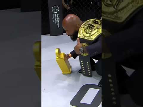 Demetrious Johnson Hangs Up His Gloves, Cements Legacy