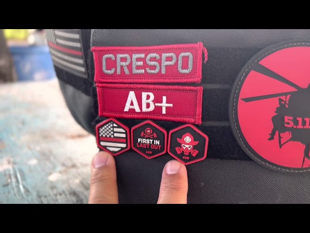 Vídeo relacionado con 2 PCS Bat-Man Superhéroes Tácticas Emblema Insignias Aplicaciones Ganchos Y Anillos Parche para de Niños Mochila Sombrero Abrigo Uniforme Perro NiñosViajes ai Aire Libre Tácticas Militares