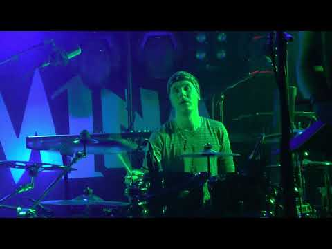 Kasvoton - Tuhkasta Noussut (Live @ Kerubi 21.12.2019)