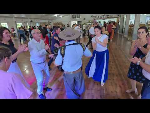 Final de matine no clube Guarani em itapejara do Oeste no Paraná(com marcos e margarida)