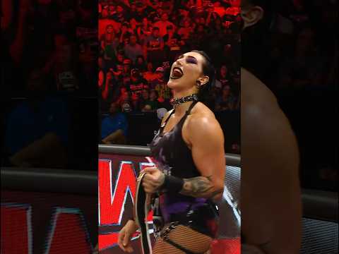 True love between Rhea Ripley and her Dom Dom 😘