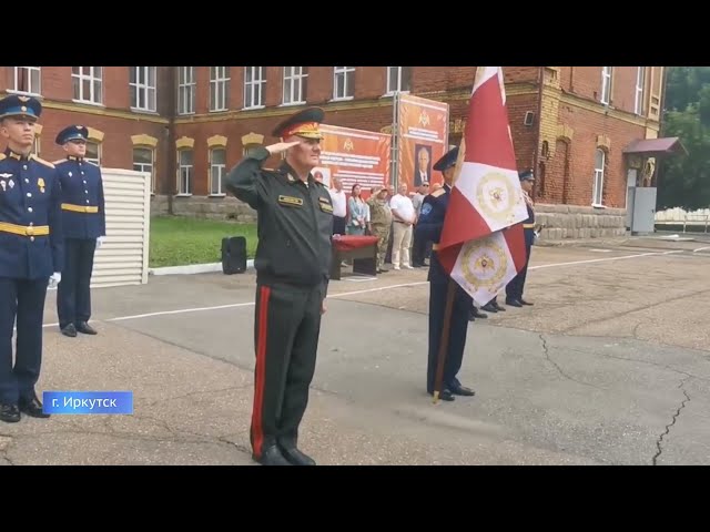 Авиационной эскадрилье Росгвардии передали боевое знамя