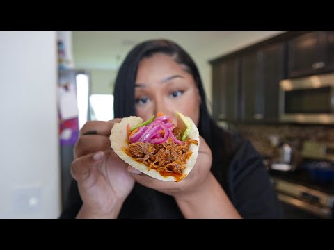 MAKING COCHINITA PIBIL MY NEW FAVORITE TACO