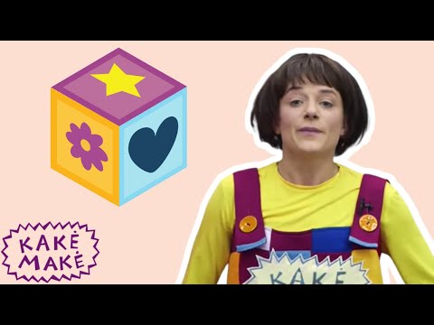 Kakė Makė susipažįsta su senoviniais žaislais. Ką pasakė Kakė Makė?