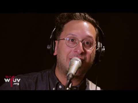 Dan Mills - "Spinnin' The Cowboys" (Live at WFUV)